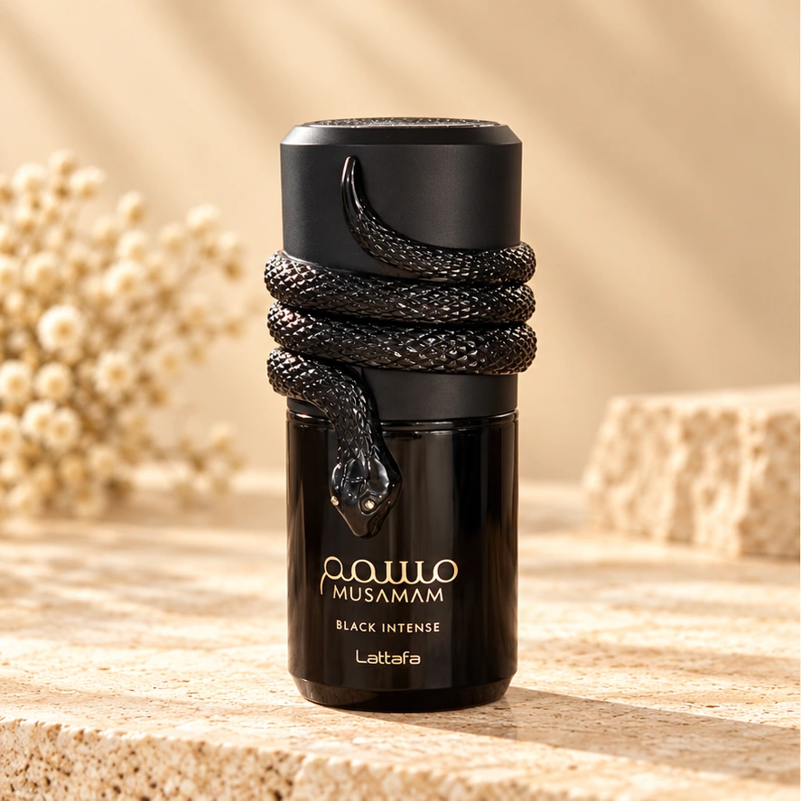 Lattafa Musamam Black Intense — imagem profissional ilustrativa do produto.