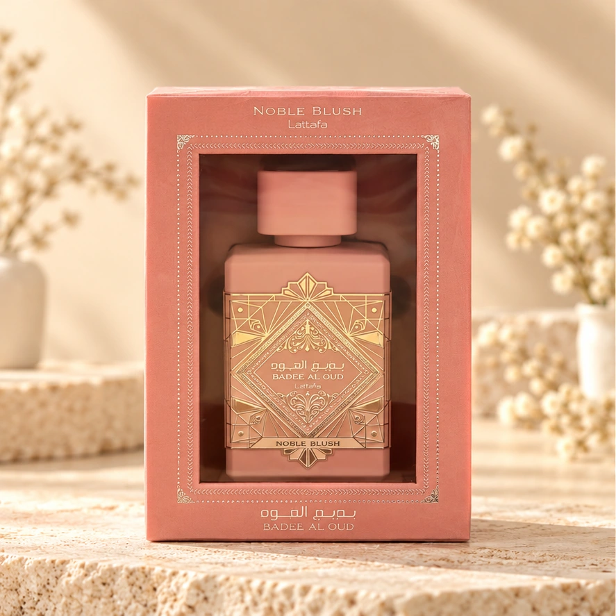 Lattafa Bade'e Al Oud Noble Blush — imagem profissional ilustrativa do produto.